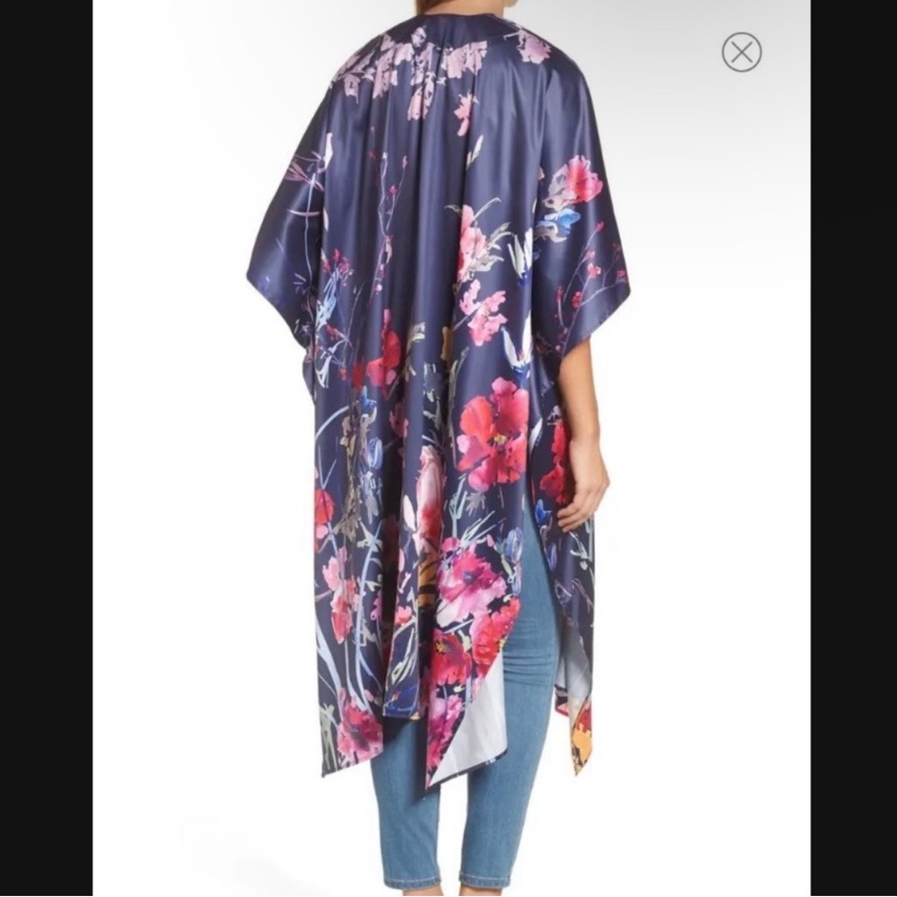 Nordstrom Floral Kimono - Picture 2 of 5